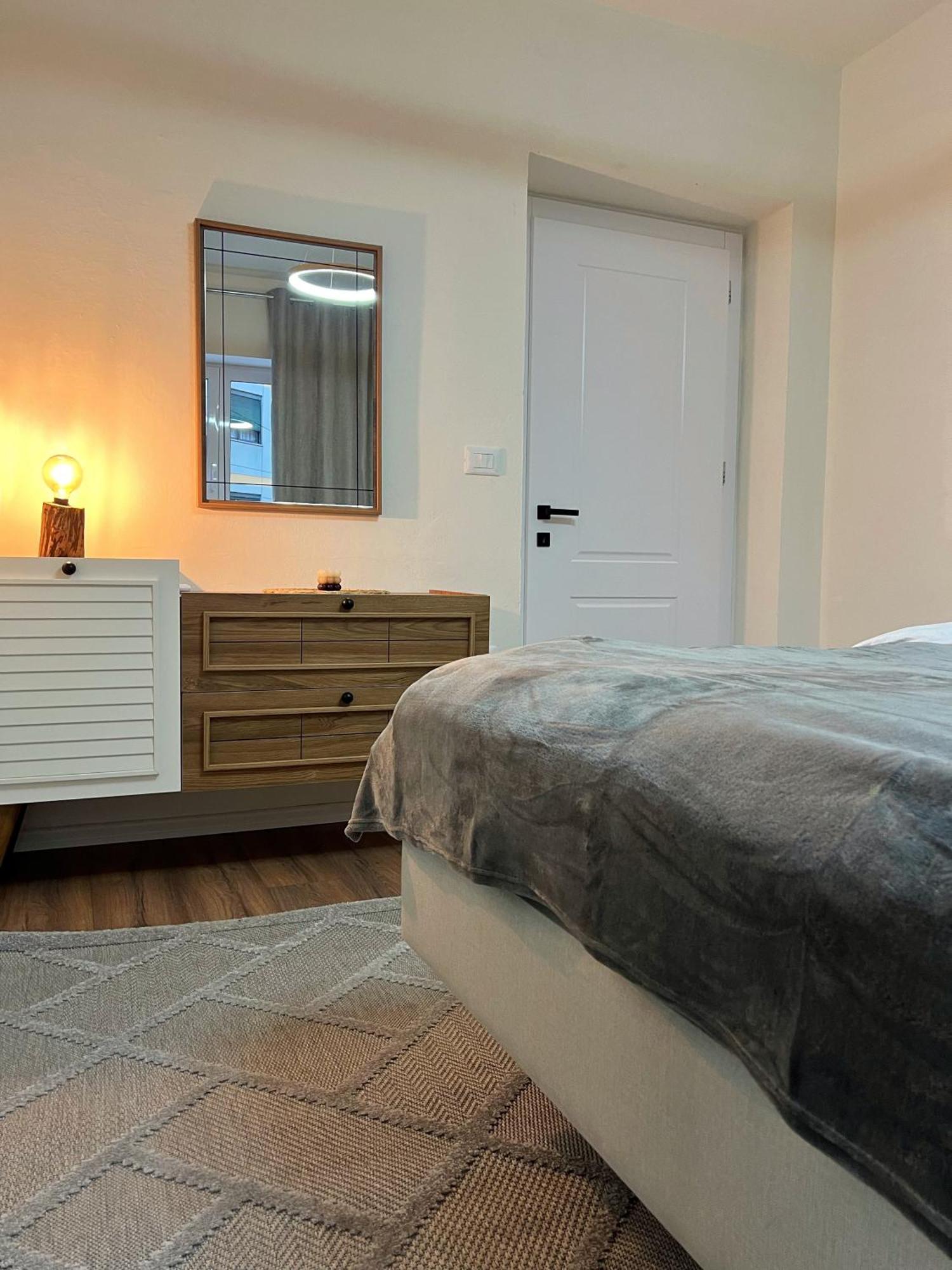 Boho Cane Apartment 地拉那 外观 照片